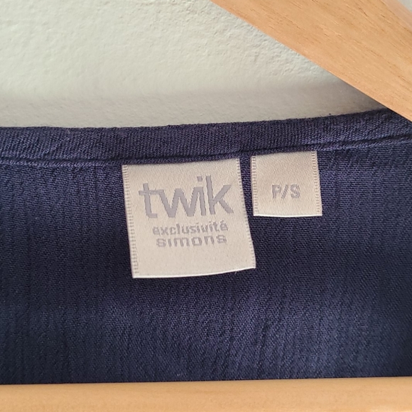 Blue wrap dress - Picture 2 of 3